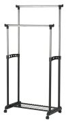 Höhenverstellbarer Kleiderständer Madina 28, Farbe: Schwarz / Verchromt - Abmessungen: 94 -168 x 83 x 43 cm (H x B x T)