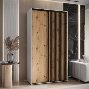 Schiebetürenschrank Mina in Weiß/Eiche, Front aus laminierter Platte, 235,2 x 130 x 60 cm, Anti Staubbürsten, Metallgriffe in schwarz, robust