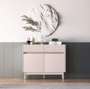 Kommode Humboldt 06 |2 Türen | 3 Schubladen | Farben: Eiche Cremona / Kaschmir | Beine: Metall | Maße: 104 x 40 x 85 cm | Soft-Close