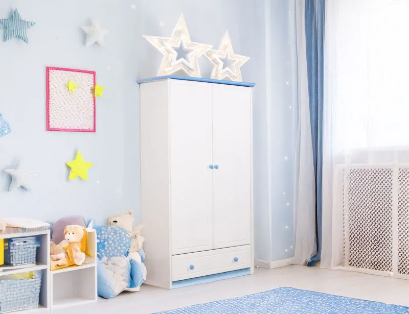 Kleiderschrank Kiefer Vollholz massiv weiß blau lackiert 003 - Abmessung 182 x 80 x 60 cm (H x B x T)