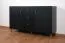 Stabiles Sideboard / Kommode mit vier Fächer Barbe 17, drei Schubladen, Farbe: Schwarz matt, ABS-Kantenschutz, Griffe: Gold, zwei Türen, Maße: 83,5 x 137 x 40 cm, leicht kombinierbar mit anderen Möbeln