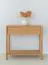 Konsolentisch | Sideboard | Massivholz | Soft Close System | 1 Schublade | Eichenholz geölt | 1 Ablagefach | Farbe: Eiche | 83 x 33 x 80 cm | Seille 02 | gefräster Griff