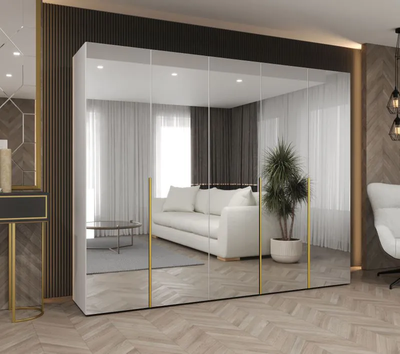 Kleiderschrank mit drei Fächer Eiger 148, Farbe: Weiß, 2,5 Meter breit, drei Kleiderstangen, Drehtürenschrank, Griffe: Gold, Soft-Close-Funktion