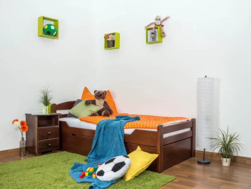 Kinderbett / Jugendbett "Easy Premium Line" K1/2h inkl. 2. Liegeplatz und 2 Abdeckblenden, 90 x 200 cm Buche Vollholz massiv dunkelbraun lackiert