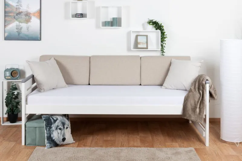 Jugendbett / Tagesbett massiv Hermann 01, Liegefläche 90 x 200 cm, inkl. Lattenrost und beige Kissen, Weiß gebleicht / Grau, stabil