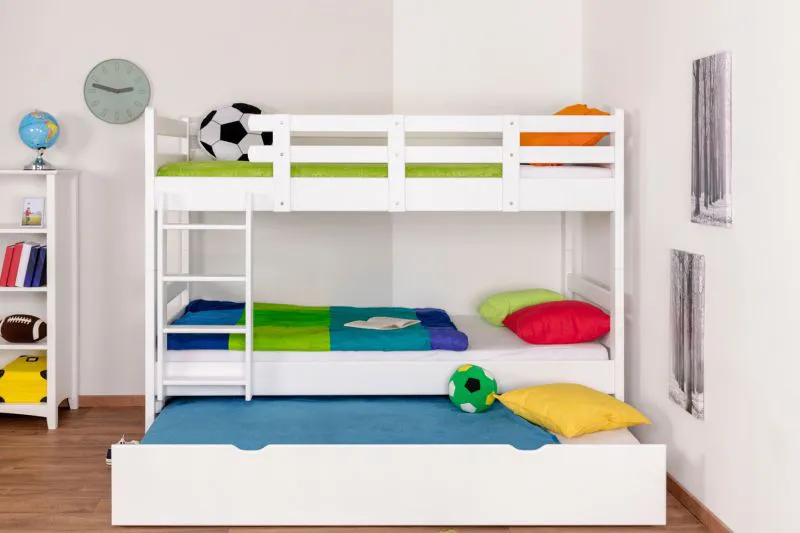 90 x 200 cm Kinderstockbett inkl. Bettkasten als 3. Liegefläche | Massivholz: Buche | Weiß Lackiert | umbaubar in 2 Einzelbetten | Bettkasten als Stauraum oder Liegefläche | inkl. Rollroste Abbildung